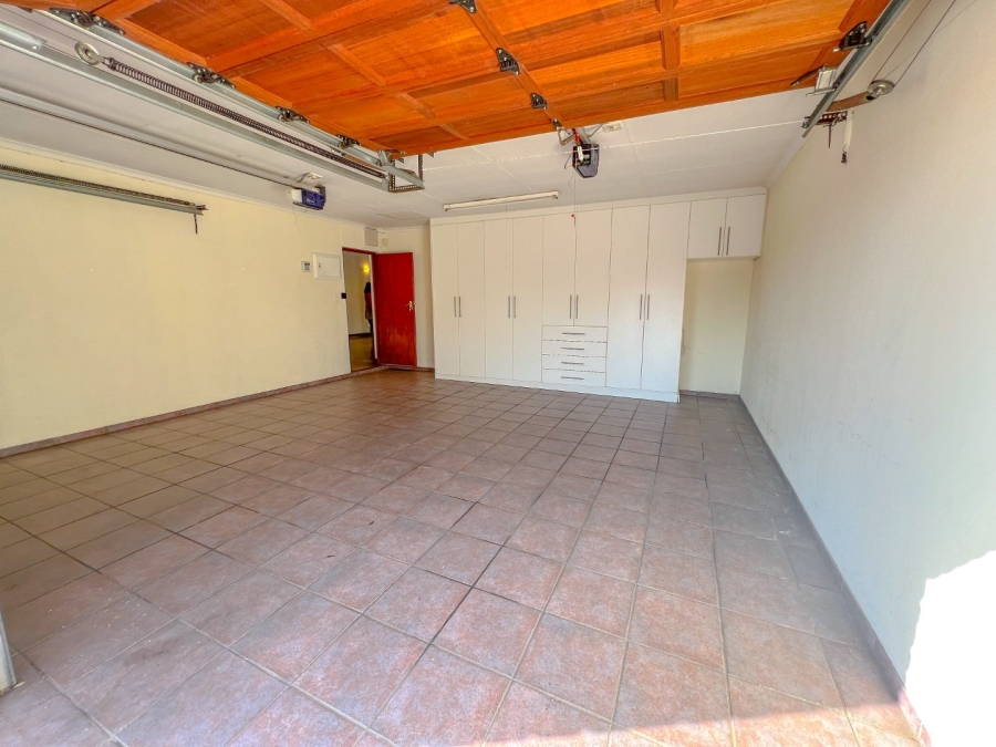 3 Bedroom Property for Sale in Vaalpark Free State